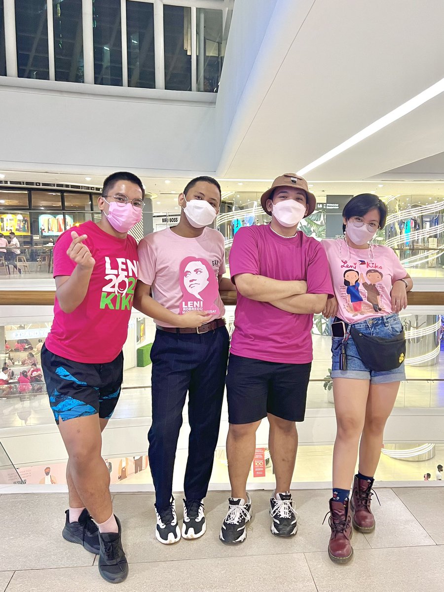 iam_johann13's tweet photo. #QualityFriends for #LeniKiko2022 🌸🎀🫰🏻 @jethroamparado @DiazPanic @davidoobidoo
See you again soon mga #Kakampink 🎀🎀🌸🌸 https://t.co/05iTbXdMd7