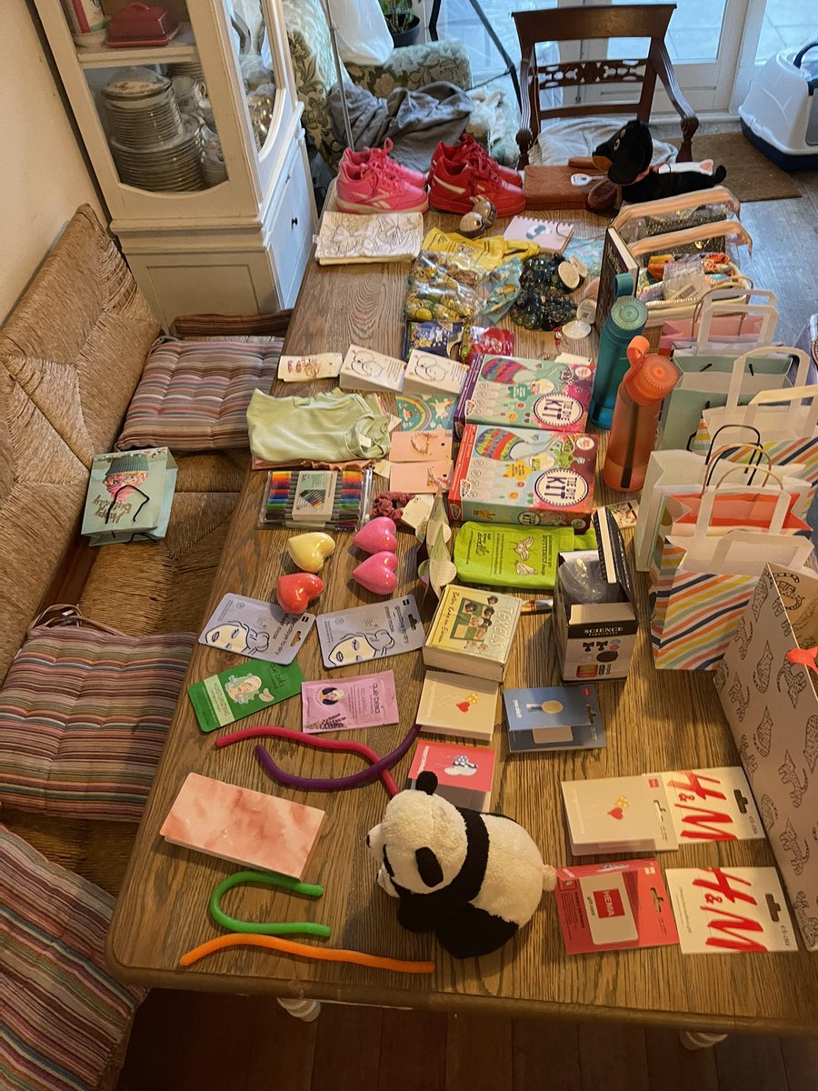 M. Lens-FitzGerald tweet media