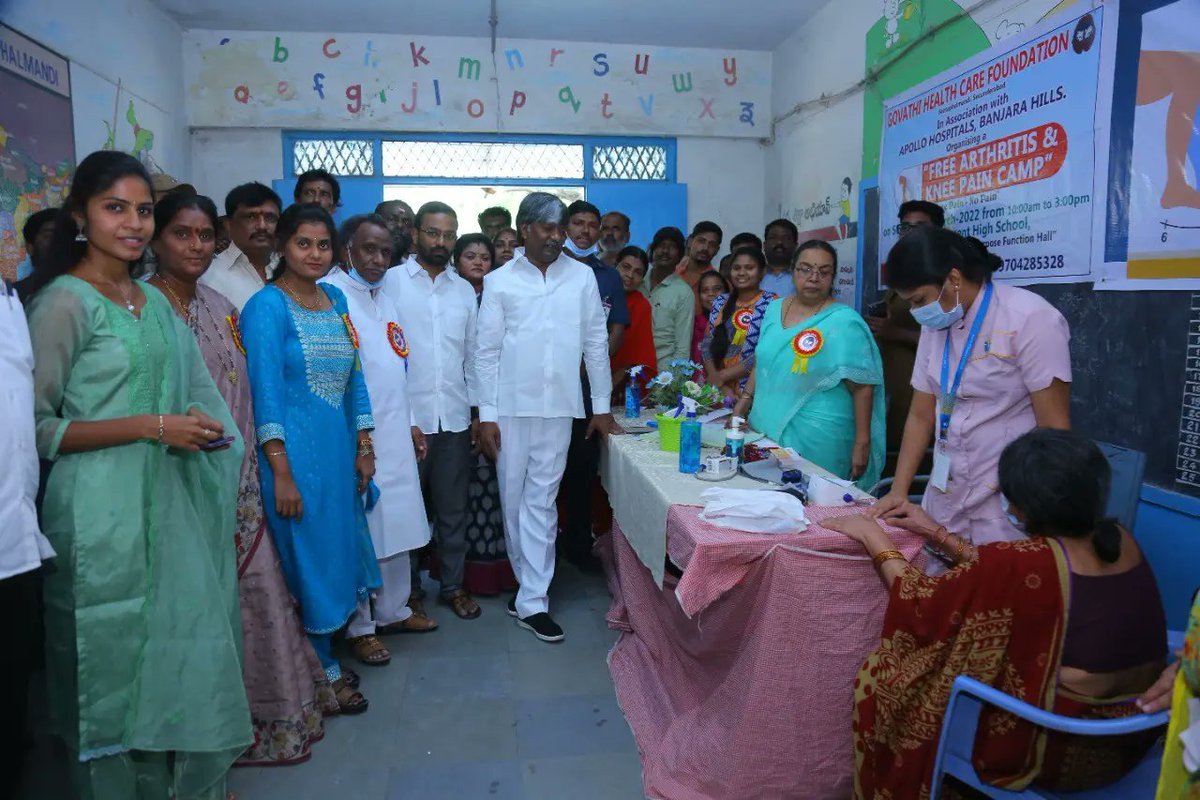 hema_samala's tweet photo. Inaugurated free Arthritis &amp; Knee pain camp organised by Govathi Healthcare Foundation along with Hon'ble Deputy speaker Padma Rao Gau at Govt High school in Seethaphalmandi. https://t.co/YxurgjYMod