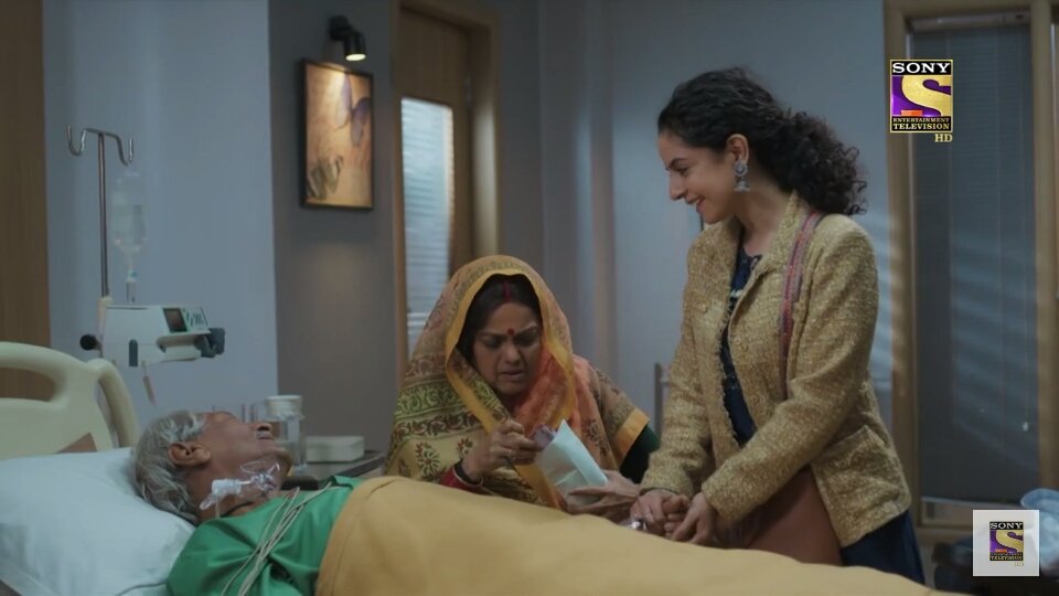 She was humiliated from her ex's family and friends, Her parents left her, She was being inappropriately touched from Sachin
Still she's standing strong and smiling for her uncle and Aunty ji ♥☺
#JagannathAurPurviKiDostiAnokhi #JAPKDA #IsmeetKohli #SonyTV