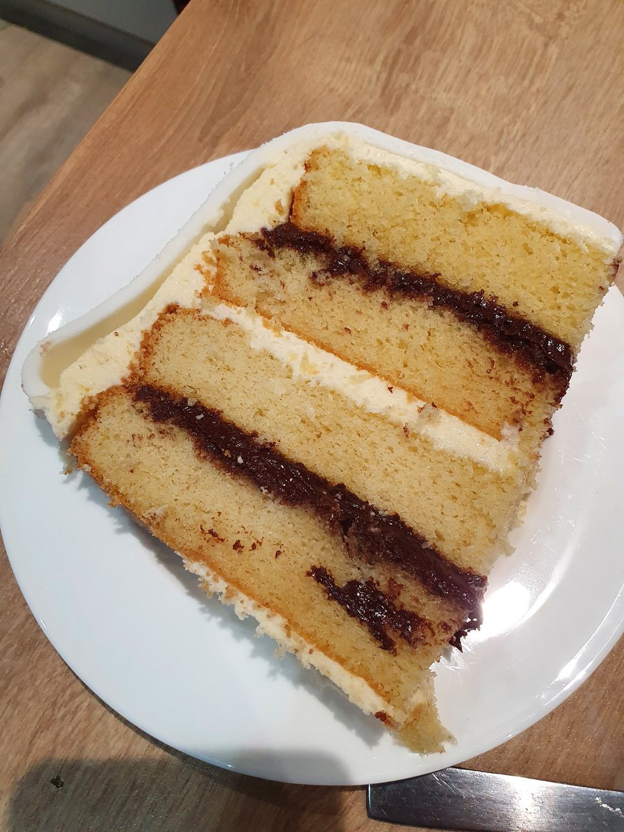 klsimcox's tweet photo. Immie spent Saturday efternoon baking, it was 😋 @Whites_Wood #baking #familytime #delicious https://t.co/4R5EwbgSil