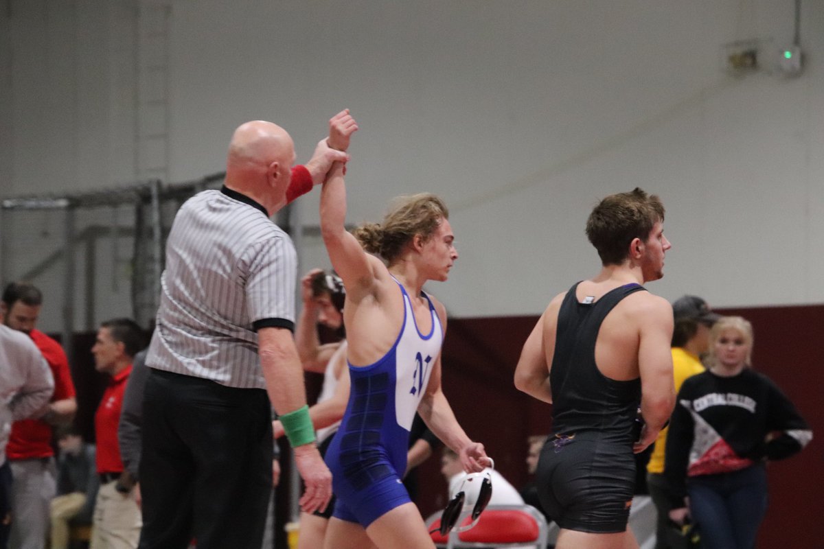 NIACC1Wrestling's tweet photo. Ready to get back to our favorite season!

#HandRaisingSzn #TrojanUp | 🤼‍♂️🟡🔵 https://t.co/YJO8lJFPf2