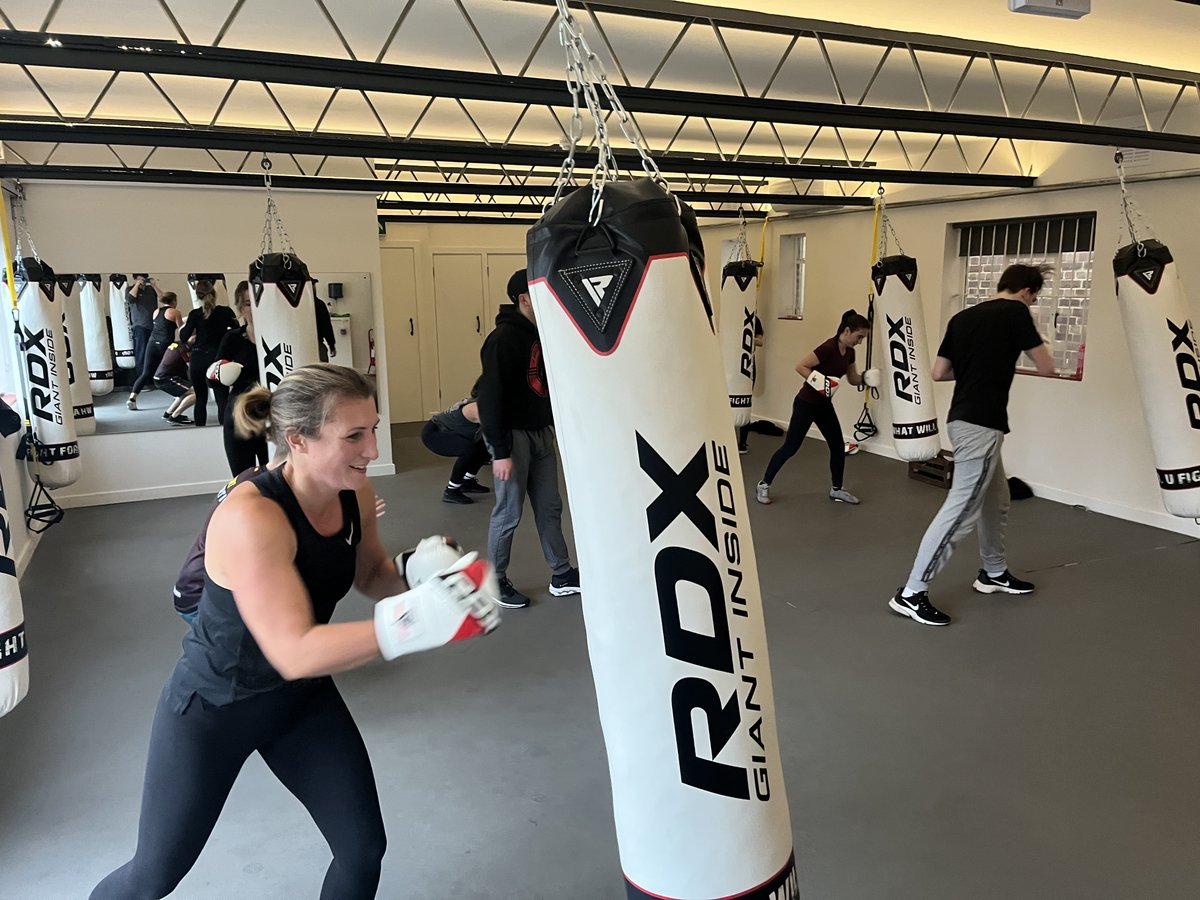 talentnexus's tweet photo. Over the past couple of months, the team have been heading out for weekly lunchtime HIIT and yoga classes! 💪🧘🏋️‍♀️ #TeamTalentNexus #wellbeingatwork https://t.co/kdB9a1qxrR