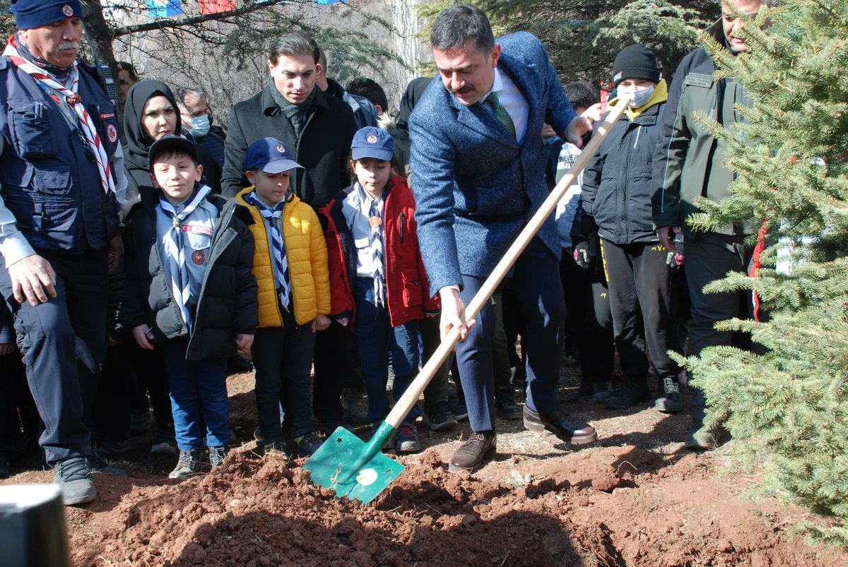 iktm71's tweet photo. Sn.Valimiz Bülent Tekbıyıkoğlu Belediye Başkanı Mehmet SAYGILI ve İl Protokolünün katılımlarıyla Müdürlüğümüz ve Orman İşletme Müd.nün birlikte Kent Ormanında düzenlediği  Nevruz Bsyramı ve Dünya Ormancılık Günü  Etkinlikleri vatandaşlarımızla birlikte büyük bir coşkuyla kutlandı https://t.co/azzhg2HRQ1