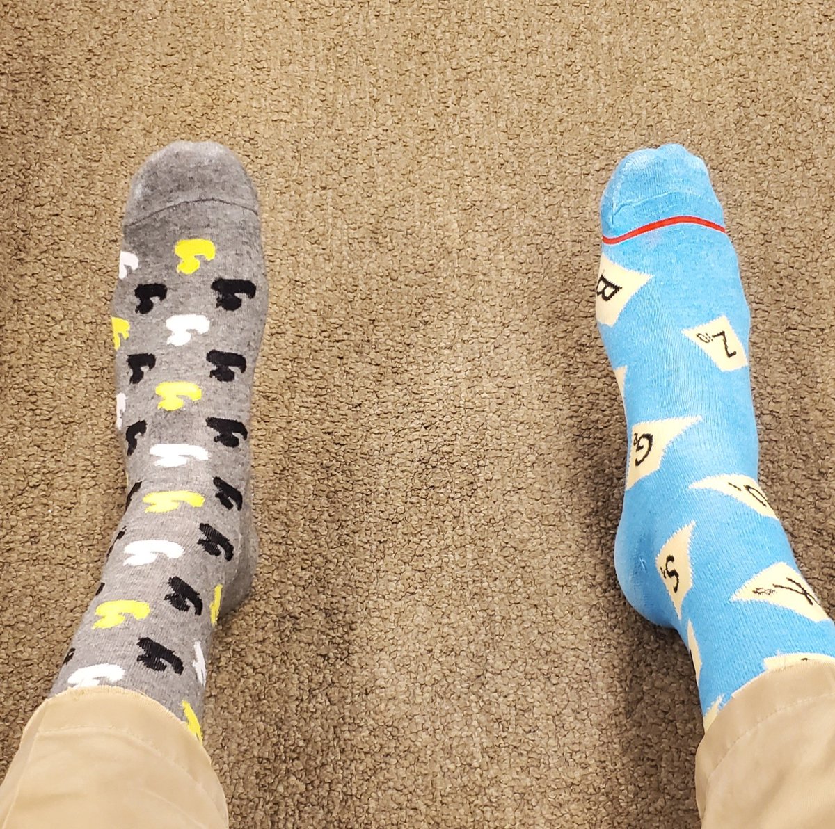mrjohnsmath's tweet photo. Rocking the socks. #morealikethandifferent #lzhs @ErinDeLuga @LZHSBEARS https://t.co/OHO0HpU7mq