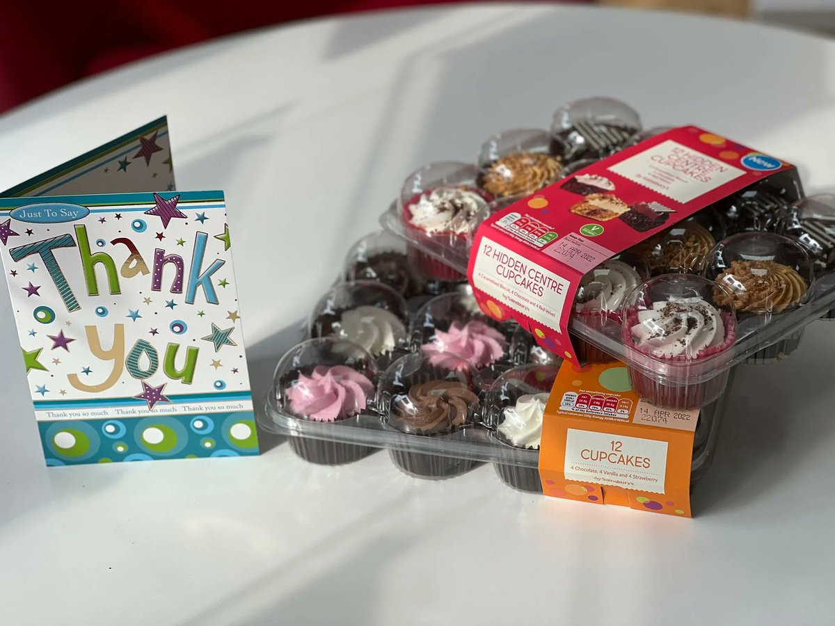 innovate_ea's tweet photo. Thank you and Congratulations to our lovely clients Mr and Mrs H for these yummy cupcakes. It has been a pleasure working with you and helping you find your new home. All of us at Innovate wish you every happiness! 🎉🔑🏡🍰😊

#NewHome #MondayMotivation https://t.co/zpHd8nPxjj