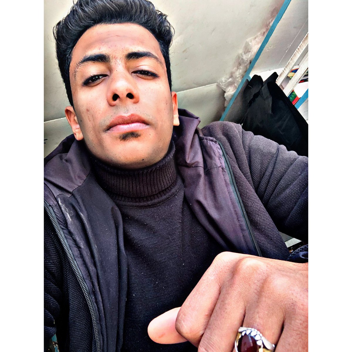 أنا محدش قدملي ربع اللى قدمتهوله، عشان كده مبندمش على خسارتي لأى حد🖤✌🏻