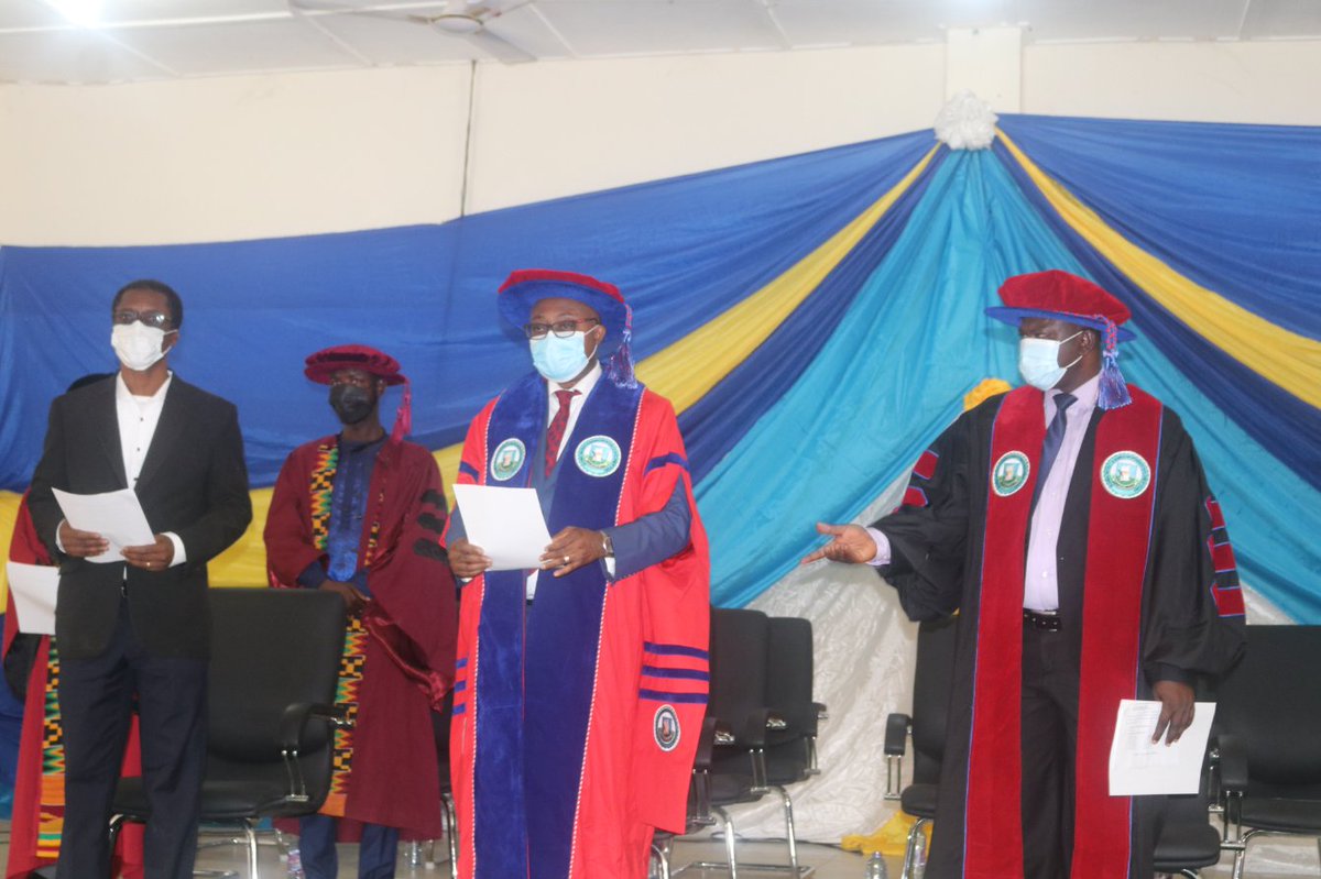 On Saturday, 19th March 2022, 4,372 freshmen and women were officially welcomed into SDD-UBIDS in a grand matriculation ceremony. This is the 2nd edition in the history of the University.
#Matriculation
#WaUpperWest