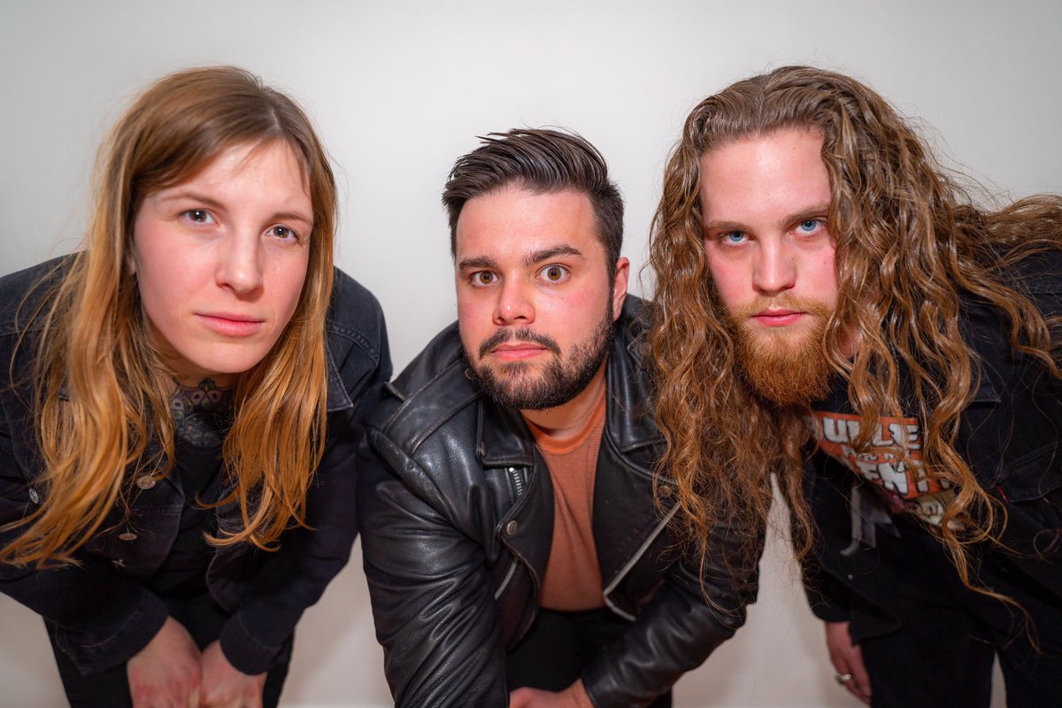“NO NO” IS ALIVE! LONDON ITS TIME TO PARTY 🎉 
APRIL 1ST AT <a href="/londonmusichall/">London Music Hall</a> WITH GOLD TONGUE AND RED ARMS ! Don’t forget to bring a canned good to support <a href="/FM96Rocks/">FM96</a> APRIL FOODS! 🤘🥫🥫🥫🥫🥫🥫🥫🥫🥫🥫
📸 <a href="/kay_c_p/">kate</a> 
#livemusicisback #londonont #rocknroll #band