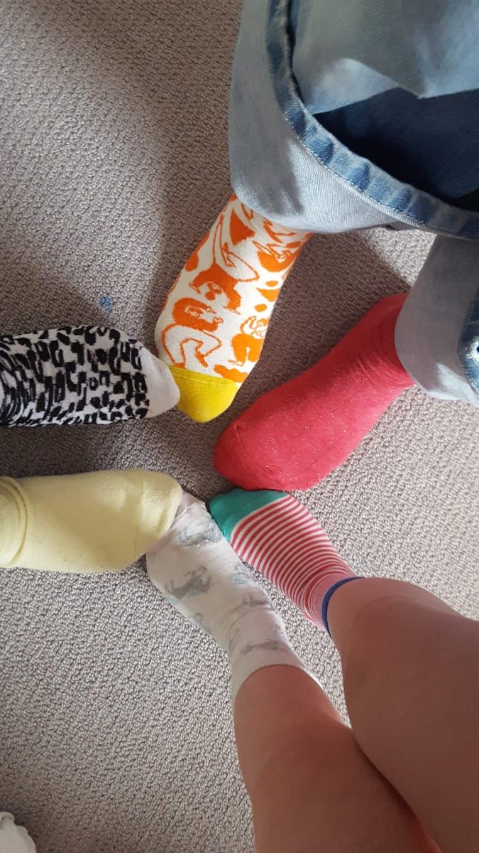 AnneMarieCasey1's tweet photo. #WorldDownSyndromeDay #oddsocks #DownSyndrome #RockThoseSocks https://t.co/j8YFwDZQ5D