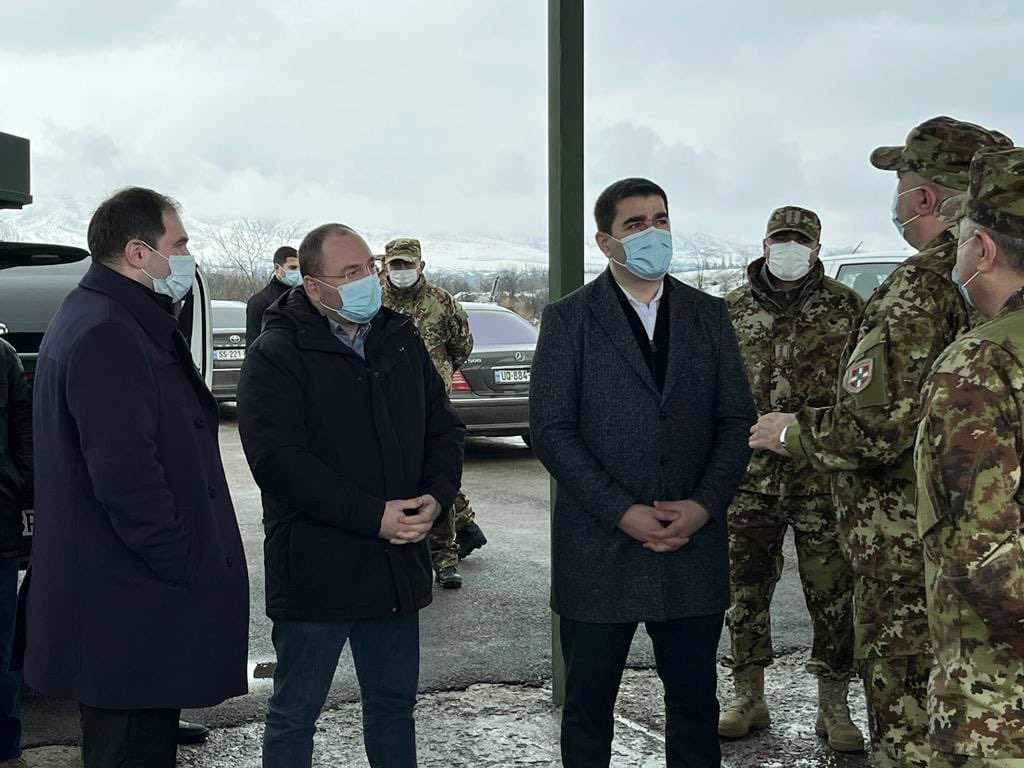shpapuashvili's tweet photo. Visited #Sadakhlo land border point to celebrate #BorderGuardDay with border guards and members of @Geoparliament. Our border guards are the guarantors of 🇬🇪’s border safety &amp; security. 🇺🇸🇪🇺 assistance further improves 🇬🇪's border management &amp; security capabilities. https://t.co/0igOPOc9Nb
