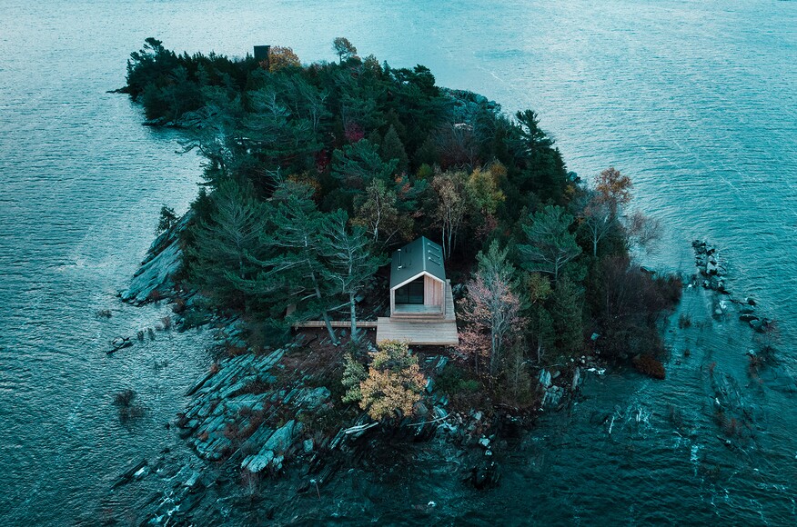 AIA_CRAN's tweet photo. HOUSE OF THE DAY: Great Lakes Cabin by Leckie Studio Architecture + Design. https://t.co/5EybyvBNk7
Photo credit: Kyle Chappell
#AIACRAN #AIA #residentialarchitecture #houseoftheday #residentialdesign #customresidential #designinspiration https://t.co/ciA33YbH38