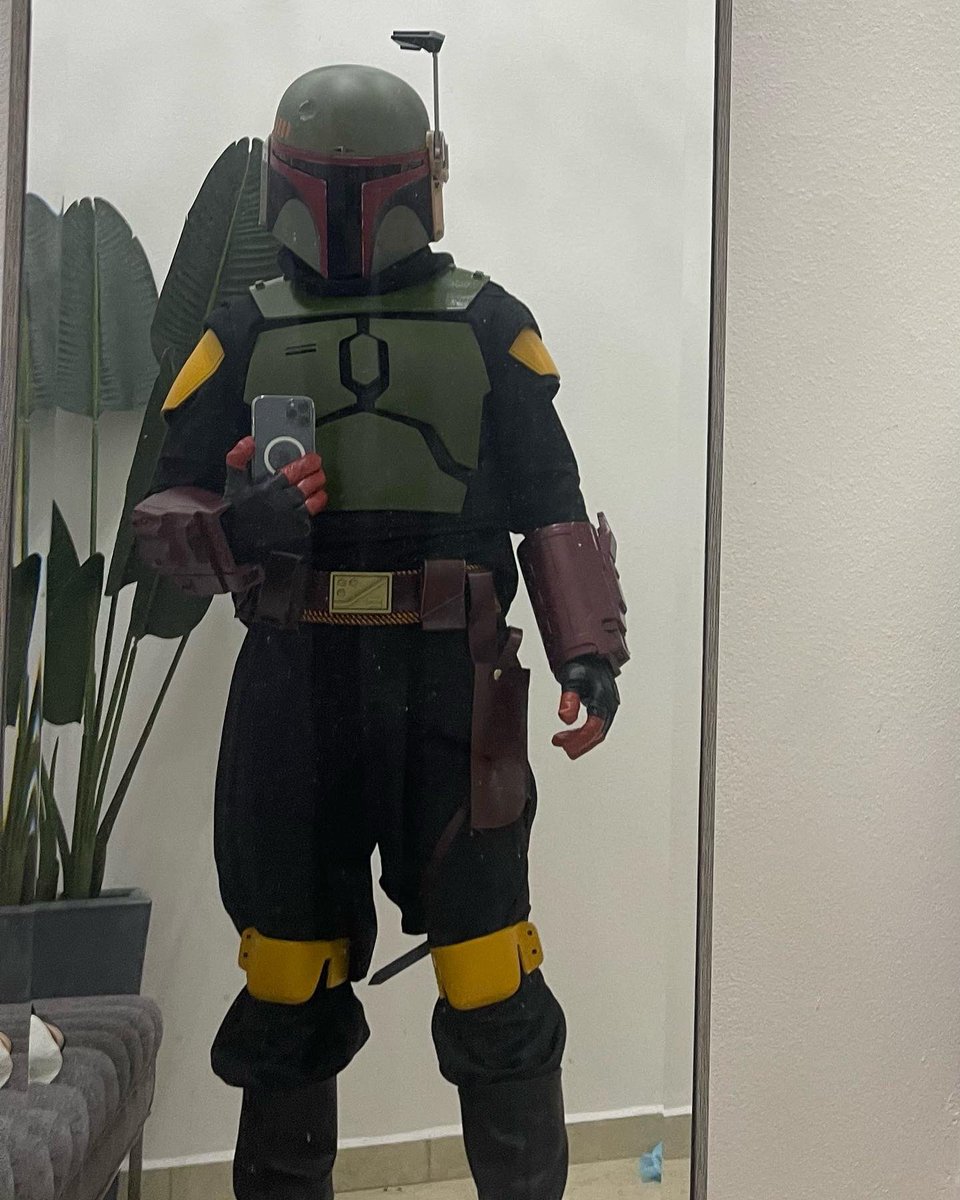 3Darmorydesigns's tweet photo. Testing boba fett cosplay.  More details to come 
.
#3darmorydesigns #bobafett #starwars https://t.co/LZp5gTTUiC