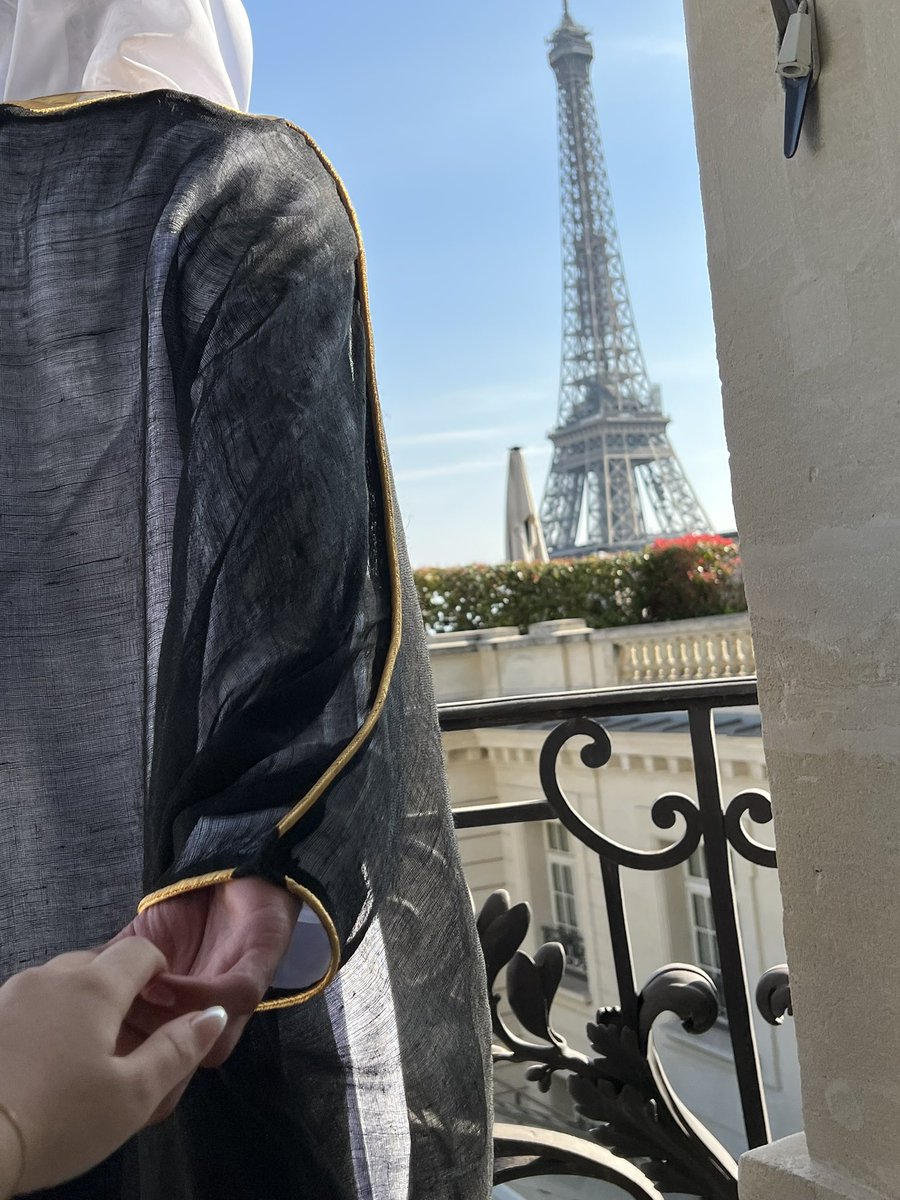 _axam1's tweet photo. When a dream come true🤍💍👰🏻‍♀️ https://t.co/Vl4NHPmOXJ