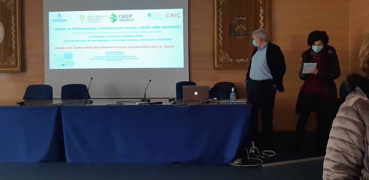 mj_villamide's tweet photo. Comienza la presentación de la actividad investigadora del #CBGP en la @etsiaab dentro del programa #loslunesdeinvestigacion https://t.co/MSeRZNEyiH