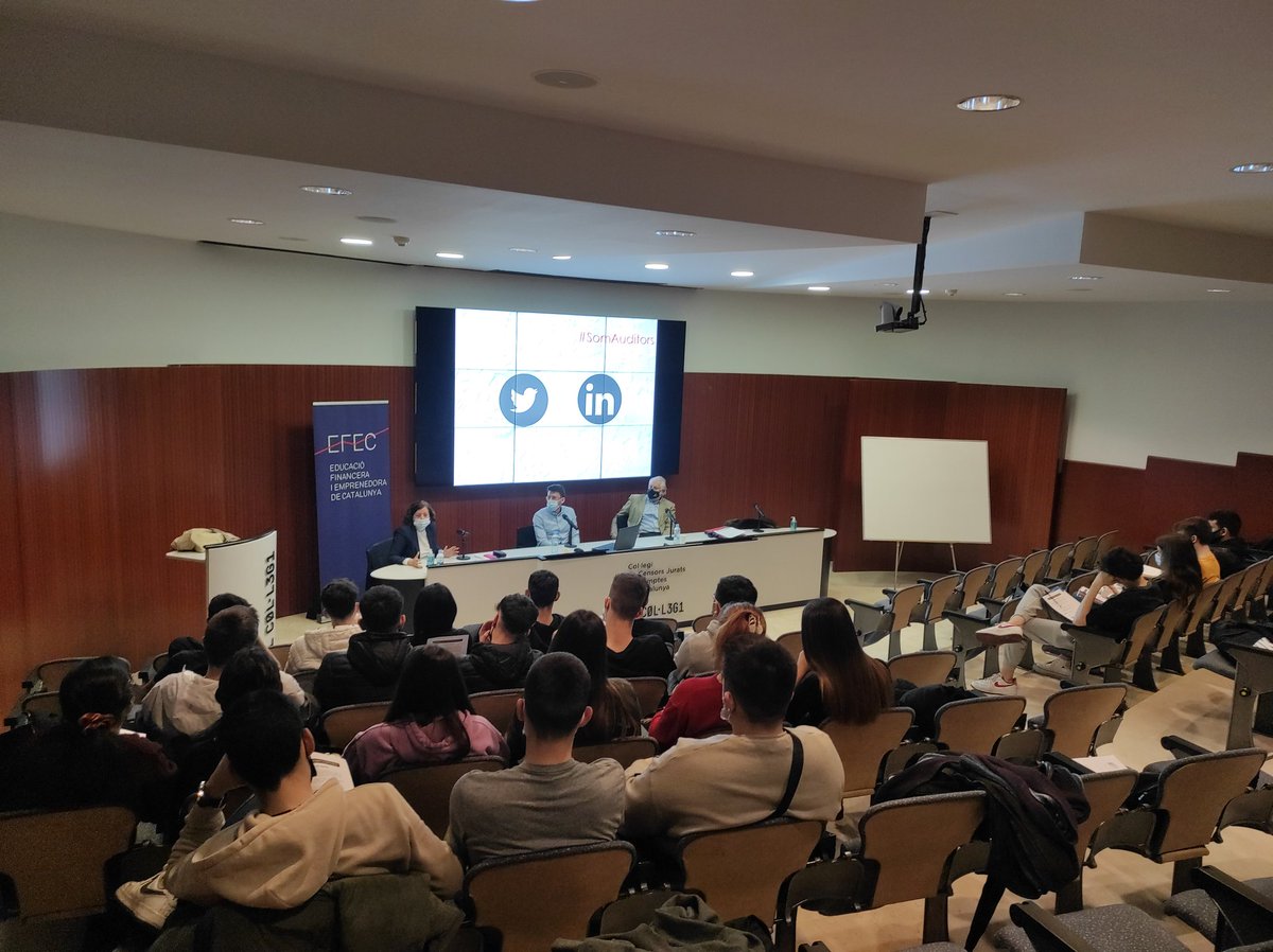 AnicetoRamirez's tweet photo. Avui al Col•legi de Censors Jurats de Comptes de Catalunya @AuditorsCENSORS amb el CFGM Gestió Administrativa de @cbadalones. En el programa @IEF_org #ProgramaEFEC #GlobalMoneyWeek #Barcelona #EducacióFinancera #Badalona #FP #FPDual https://t.co/Gxkl1d3w1b
