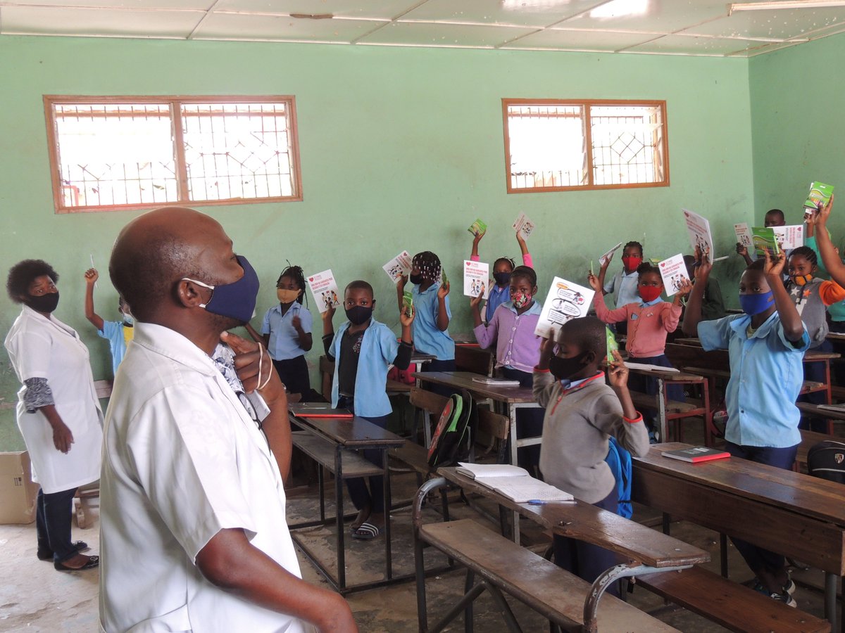 worldheartfed's tweet photo. Rheumatic heart disease (RHD) affects 39 million people, mostly children and young adults. Our team has joined @TheHeartFund and @instituto_ins in Maputo, #Mozambique 🇲🇿 this week to increase awareness of #RHD among children, families and teachers: https://t.co/UaLKhTBsur #EndRHD https://t.co/weHBPlUBa5