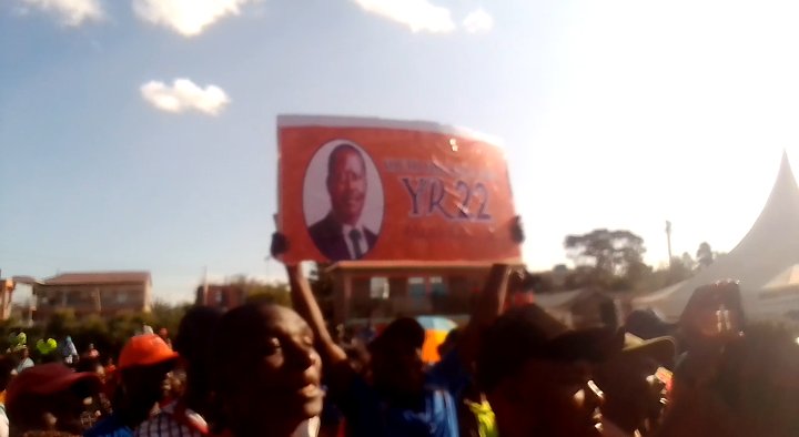 YogiNimrod's tweet photo. On 20th/3/2022. Together with YOUTH for RAILA 2022 (YR22) Kajiado county chapter, i joined Kajiado county Governor Joseph Ole Lenku in Nkaimurunya Ward, Kajiado North for the Azimio la umoja Kajiado.

#Inawezekana
#BabaThe5th
#YR22 https://t.co/e1ZfNpOvVN