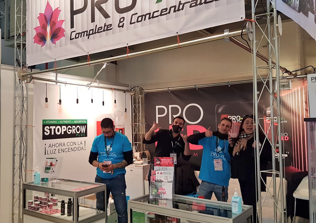 ProXL_Spain's tweet image. Muchas gracias a todos por visitarnos en @FeriaSpannabis y confiar en nuestros productos.
Este año hemos presentado #Proled y #ProSilicón.
Siempre innovando.