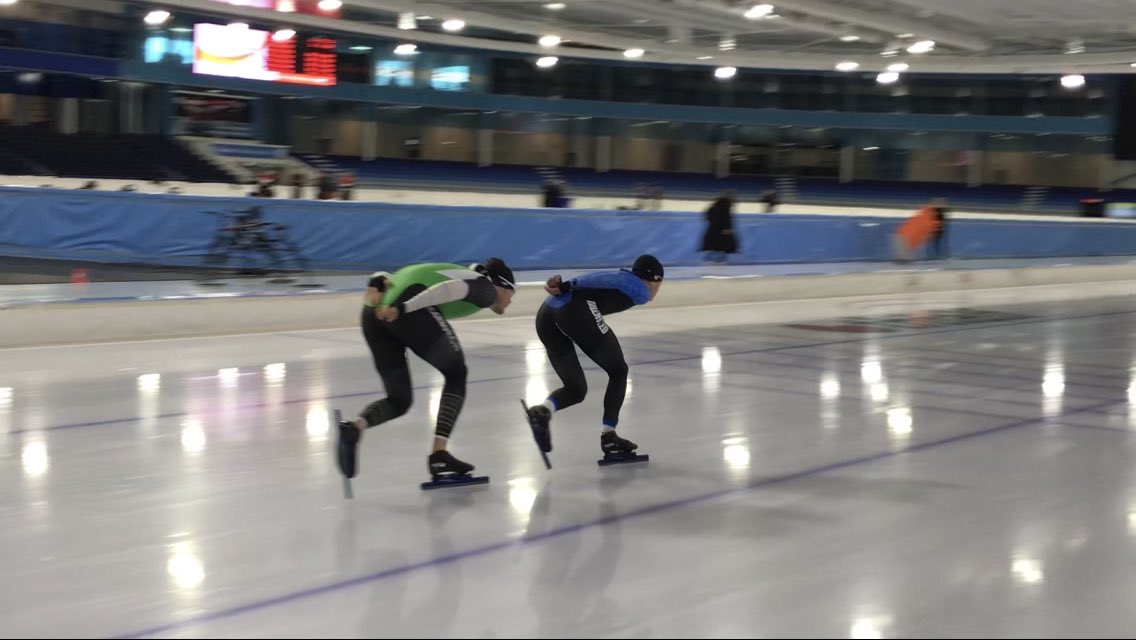 jeroen_eb's tweet photo. @heinotterspeer en @joepwennemars reden op de #deMeetschaats om data te verzamelen voor @VikingSkates en voor een analyse van hun slag. @hiddovisser21,@SDC_datasci,@Innovatiethialf https://t.co/tH0lGClvIR