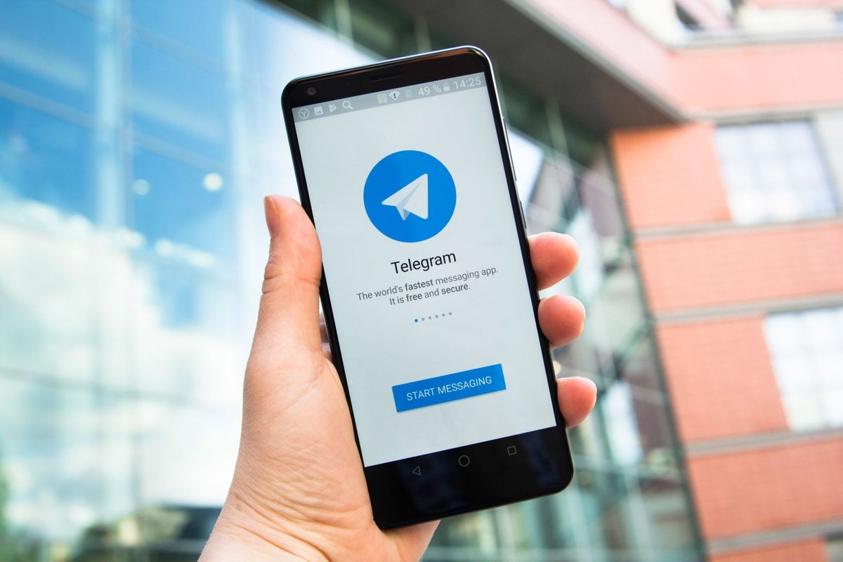 infach_live's tweet photo. Telegram впервые обошёл WhatsApp и стал самым популярным мессенджером в России. Его доля в общем объёме трафика в марте достигла 63%. https://t.co/3OR7vwPTUS