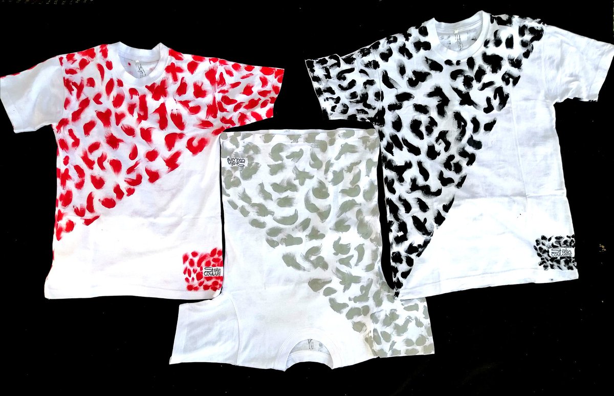 illusionskid's tweet photo. Take your pick, they're available! If it's not your size then i can replicate it on another T-shirt and it'll be up in no minute! It's 1800/- only. Welcome to my family, follow the journey, Like. RT widely @stainique #MadeinKenyaChallenge #MakeItKenya #shoplocal #clothingline https://t.co/EOBRwk2zt1