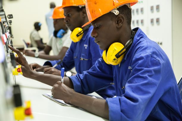 A call for projects is open to SMEs and public utilities. Innovative projects to smarten and digitalize the #energy sector can get up to 150k€ for SMEs and 500k€ for utilities. Open until 30/04/22. Cofinanced by <a href="/EU_Commission/">European Commission</a> and <a href="/AFD_en/">AFD_en 🇫🇷 🇪🇺</a>
afd.fr/en/digital-ene…