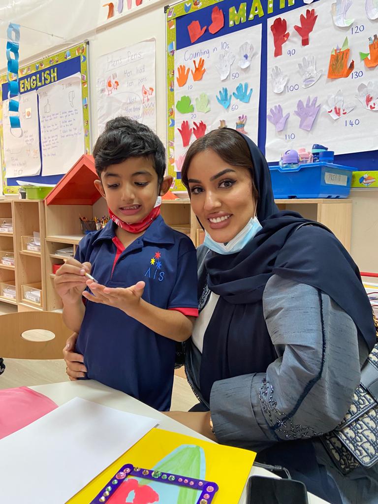 AIS_PrimarySch's tweet image. Our Prep students had such a great Monday celebrating Mother's Day with their moms!❤️
Happy Mother's Day! 
Yawm Umm Sa'eed!
#AISCommunity #AISEvents #MothersDay2022 #AISPrimarySch #AISPrep