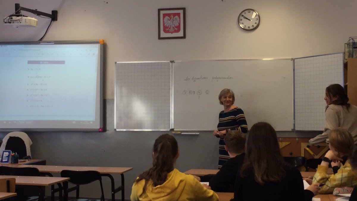 LabomathsDumont's tweet photo. Équations polynomiales en 2nde @PEER2FORMATHS #observationsmaths #AcNice https://t.co/dswNnmplqA