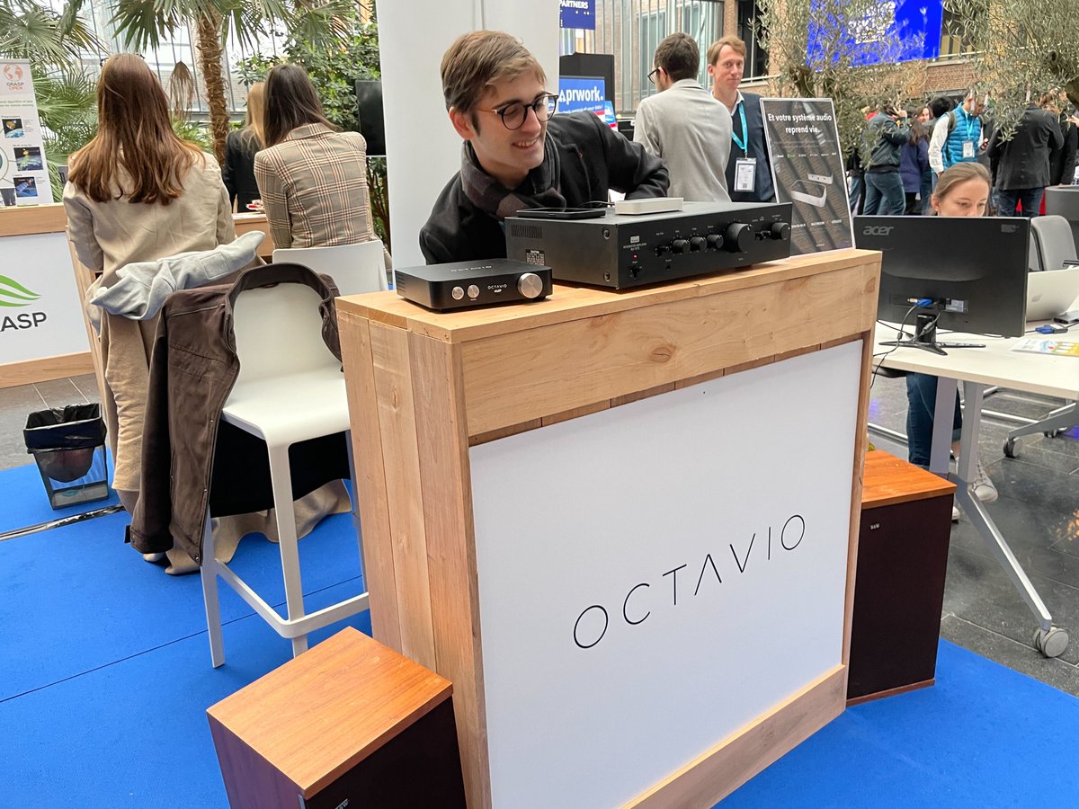 octavio_tech's tweet photo. Octavio était présent à la première édition du #FutureProofSummit organisé par EuraTechnologies. Un évènement qui célébrait l'entrepreneuriat local et l’innovation Tech. Un super moment ponctué par de nombreux échanges.
#startup #innovation https://t.co/taFJiVZt4D