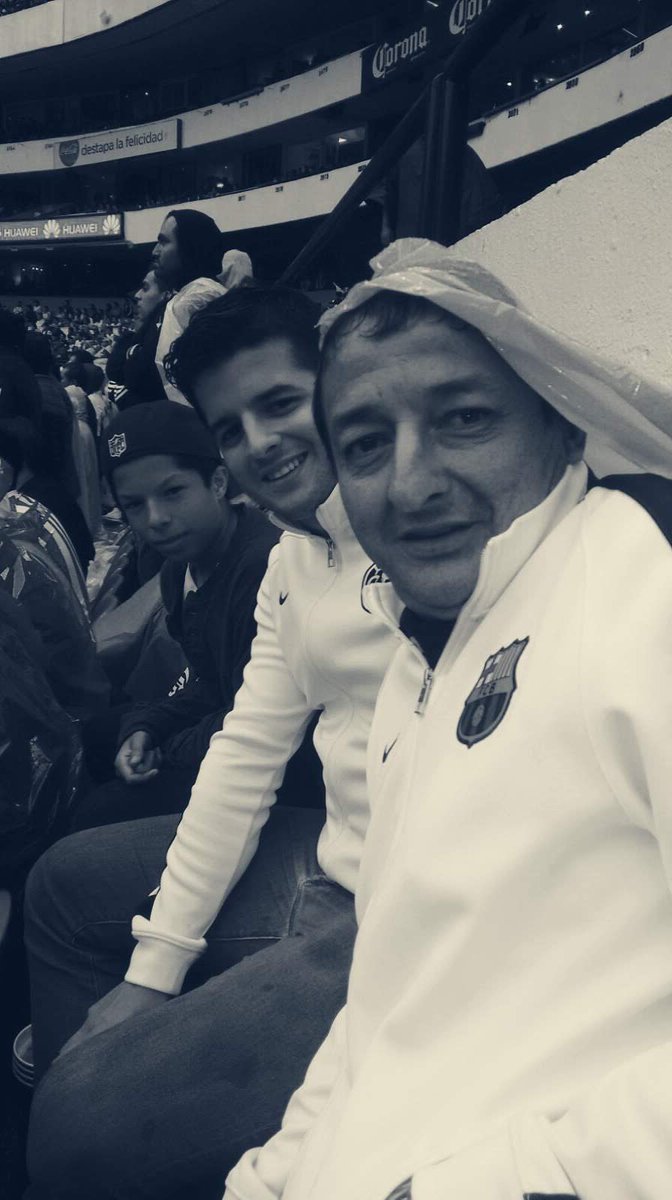 sergioposadas's tweet photo. Seis años como a esta hora te fuiste.
Gano el barca a ver si me molestas en mis sueños
A son never forgets 🤍 https://t.co/nb9x70fkxX