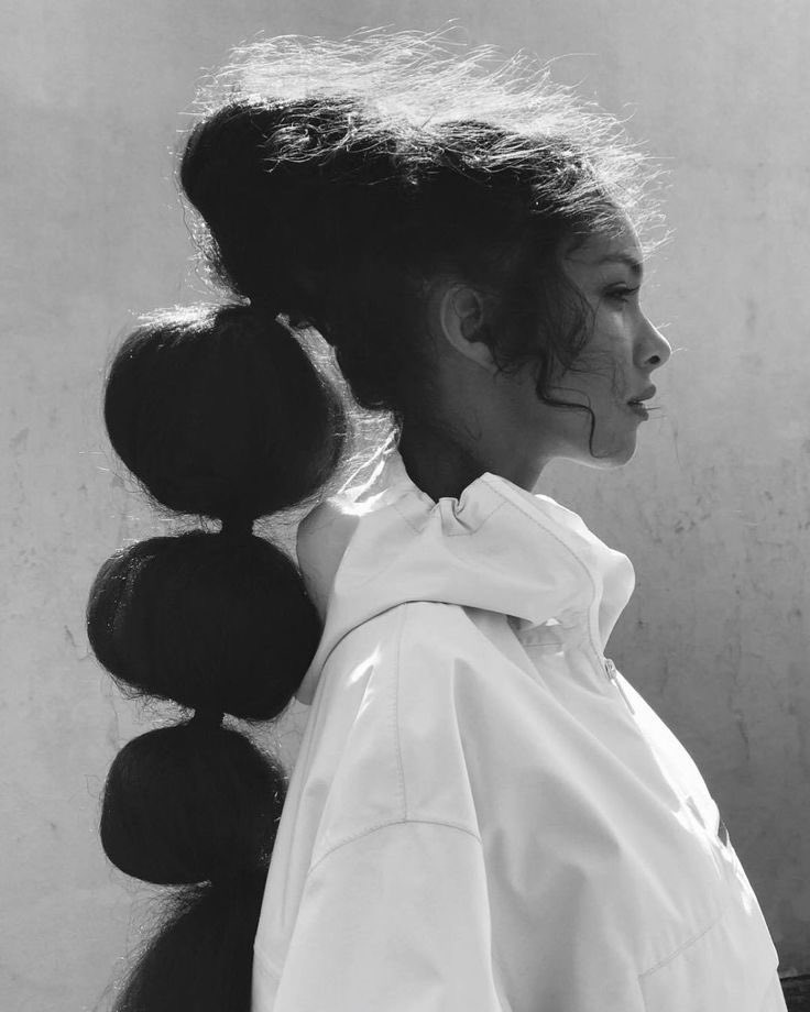 dvnhrt's tweet photo. Lais Ribeiro photographed by Gil Inoue for Marie Claire Brasil, June 2018 https://t.co/qDJL35lvle