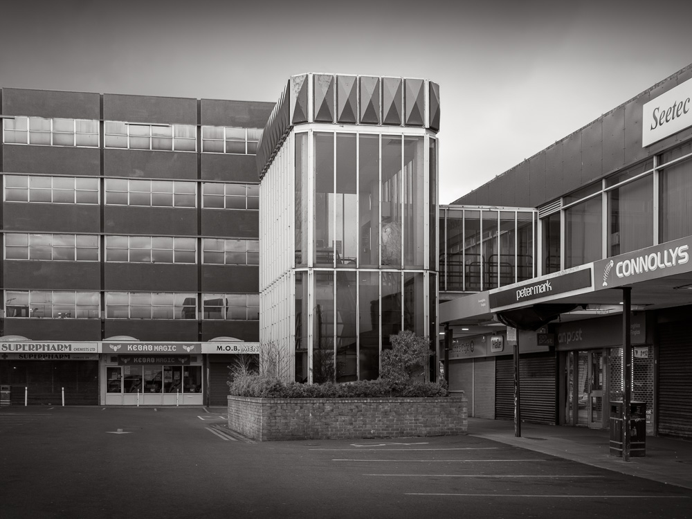 Finglas Main Centre | Unknown architect, 1966

#dublin #architecture #arquitectura #ThePhotoHour #modernistmonday