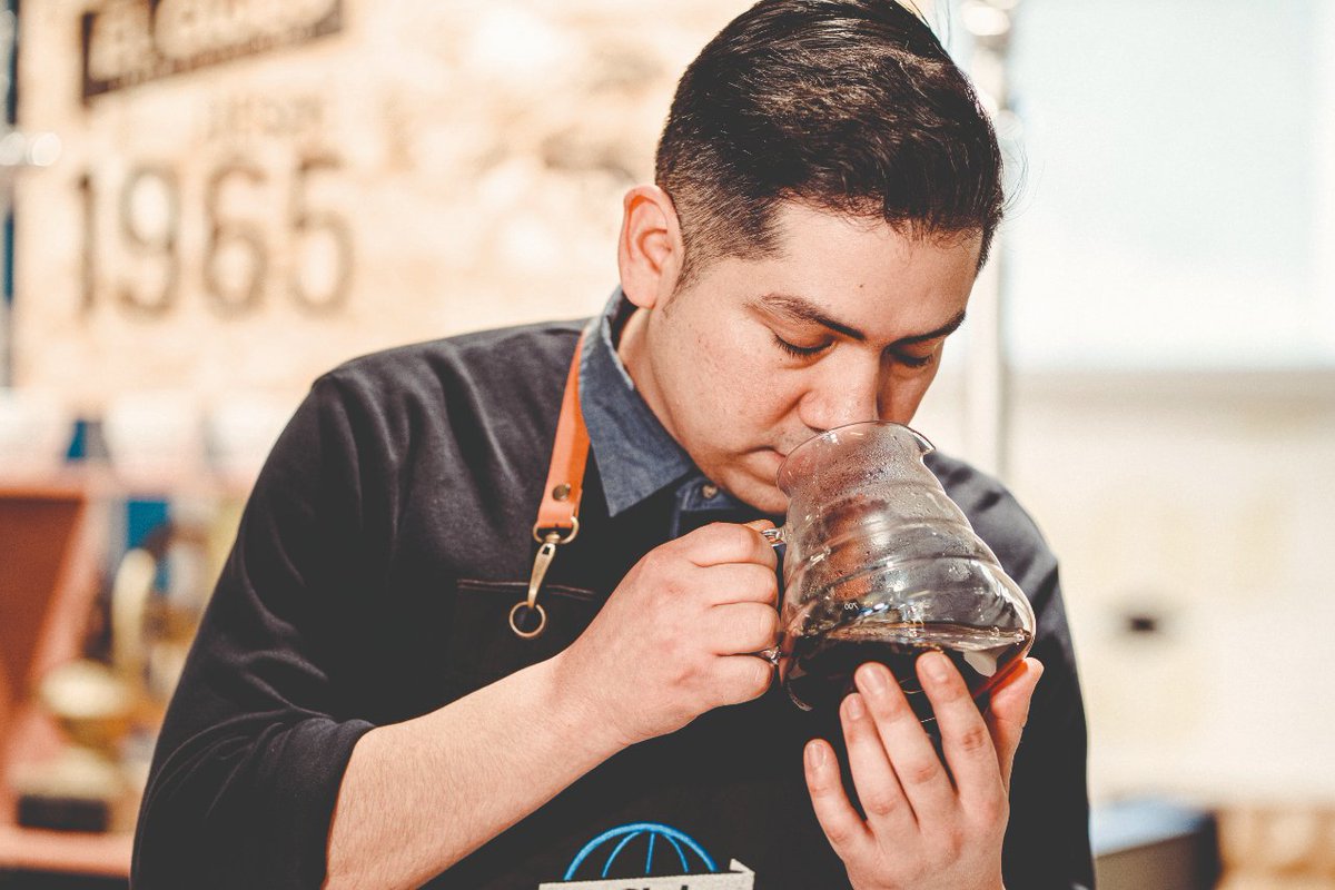 Oler un buen #café es despertar todos los sentidos. 😊

Cuéntanos, ¿qué es lo que más disfrutas de tu #café favorito? ☕ #YoElijoCafésElGlobo
