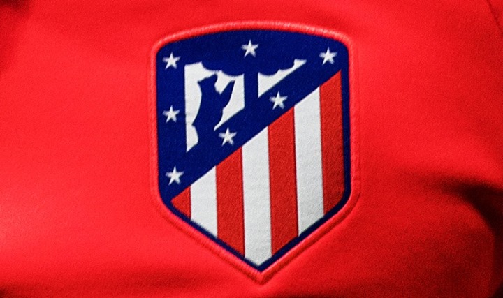 LigadeCampeones's tweet photo. 🤔 En quién piensas cuando ves este escudo⁉

#UCL https://t.co/GE4NWq0sdj