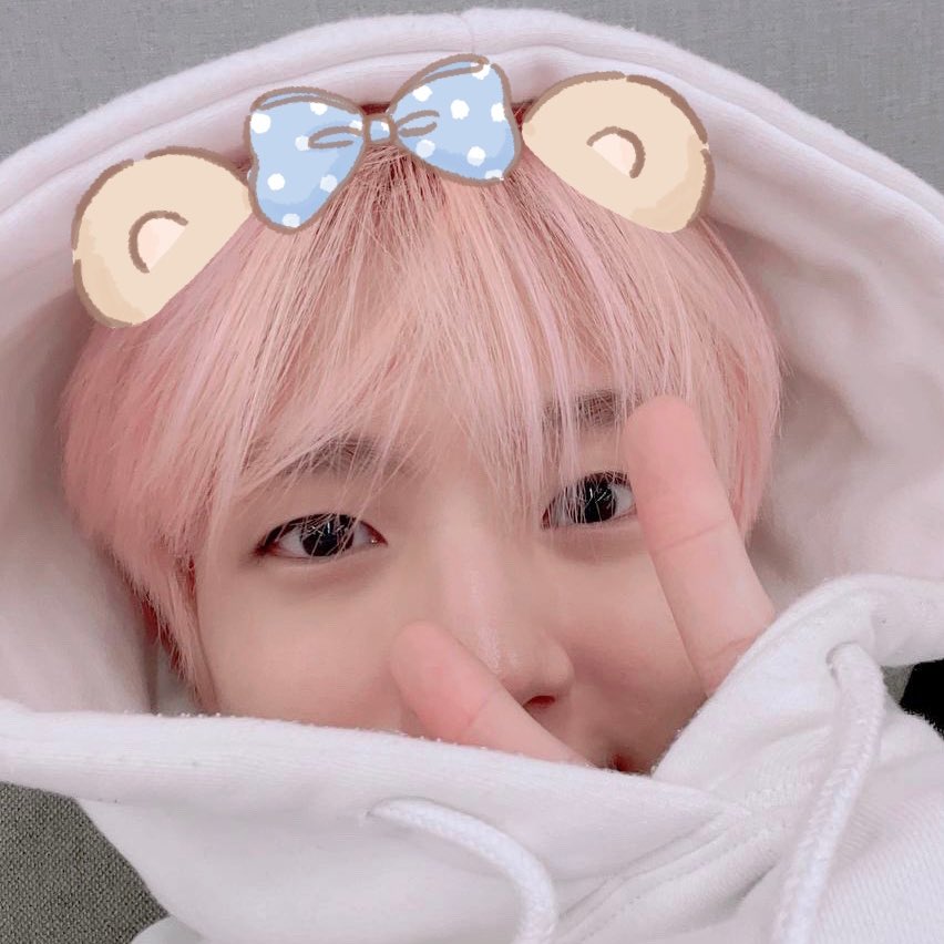 앵? tweet media