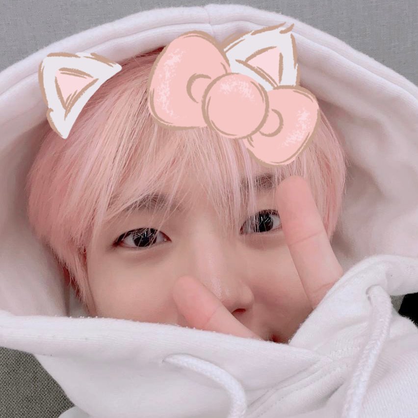 앵? tweet media