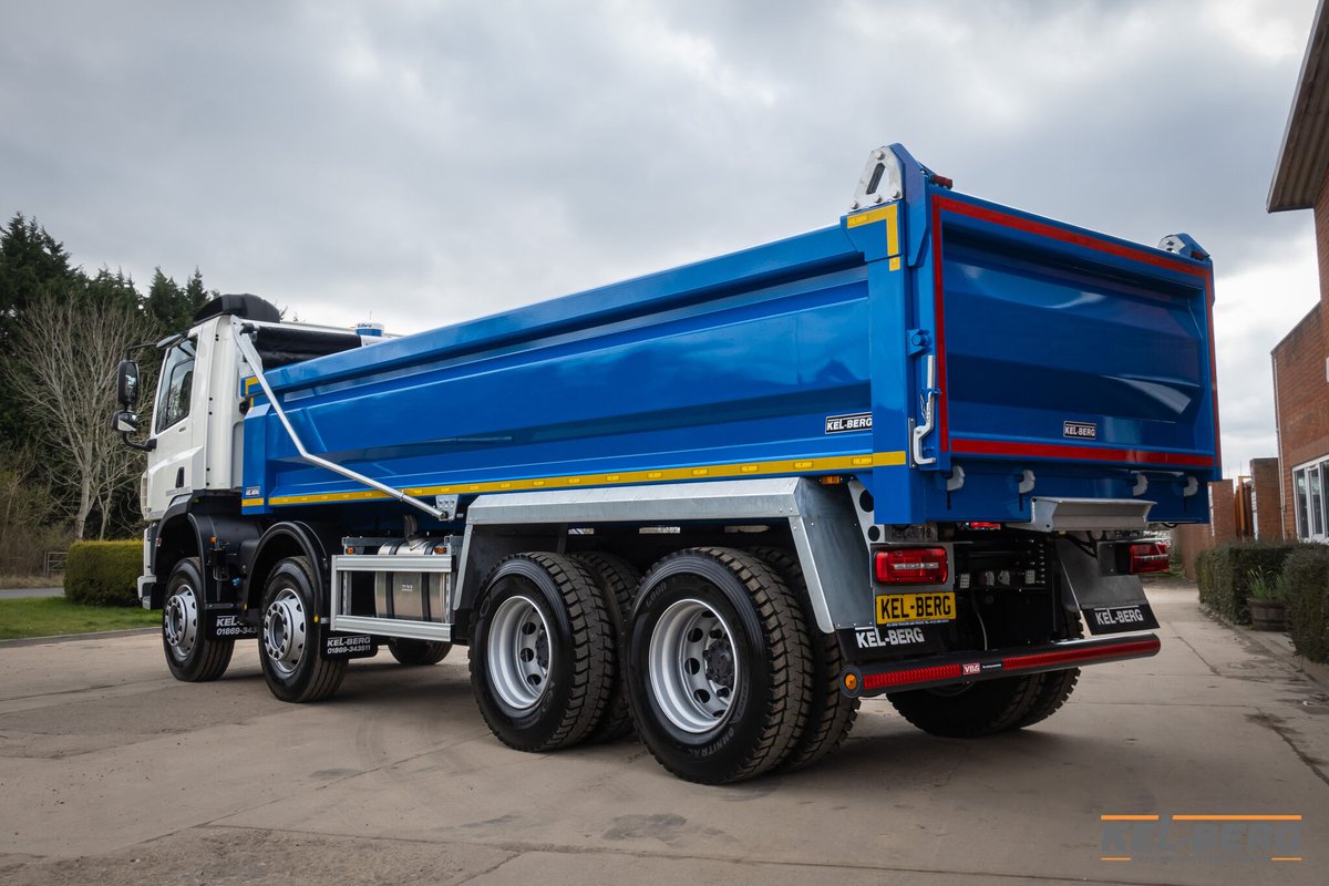 Phillip Carruthers took delivery of his new DAF CF450 8x4 Kel-Berg Steel Tipper earlier this month.

Thanks to Phillip Carruthers for continually working with Kel-Berg, we appreciate your business.

#kelberg #utilities #daf #construction #constructionuk #transport  #trucks