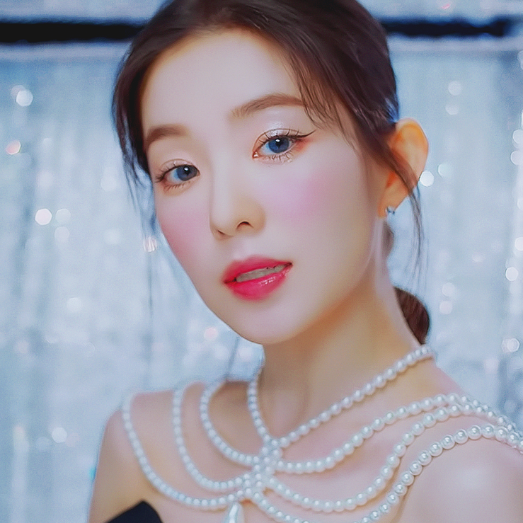 EWBF140801's tweet photo. ‘Feel My Rhythm’ MV
#레드벨벳 #아이린 https://t.co/UQgdtoQk1Q