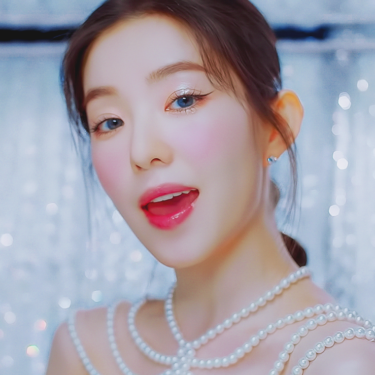 EWBF140801's tweet photo. ‘Feel My Rhythm’ MV
#레드벨벳 #아이린 https://t.co/UQgdtoQk1Q