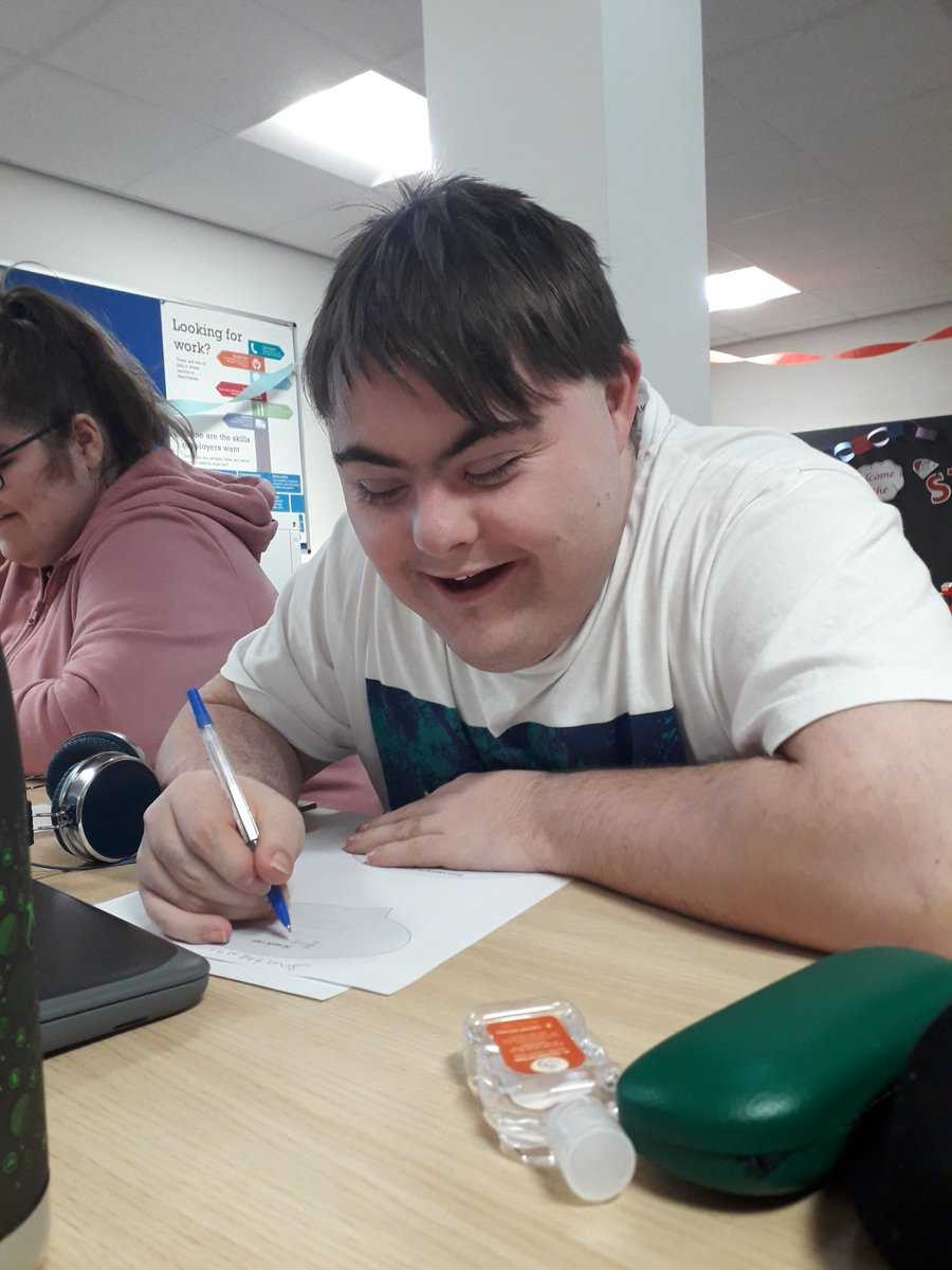ManAdultEd's tweet photo. As we celebrate World Downs Syndrome day, we give a huge shout out to all our STEPS/PEP learners who work hard to reach their goals as they get ready for work, improve their English and maths and prepare for adulthood 💪 

#WorldDownSyndromeDay https://t.co/jqzniIeKac