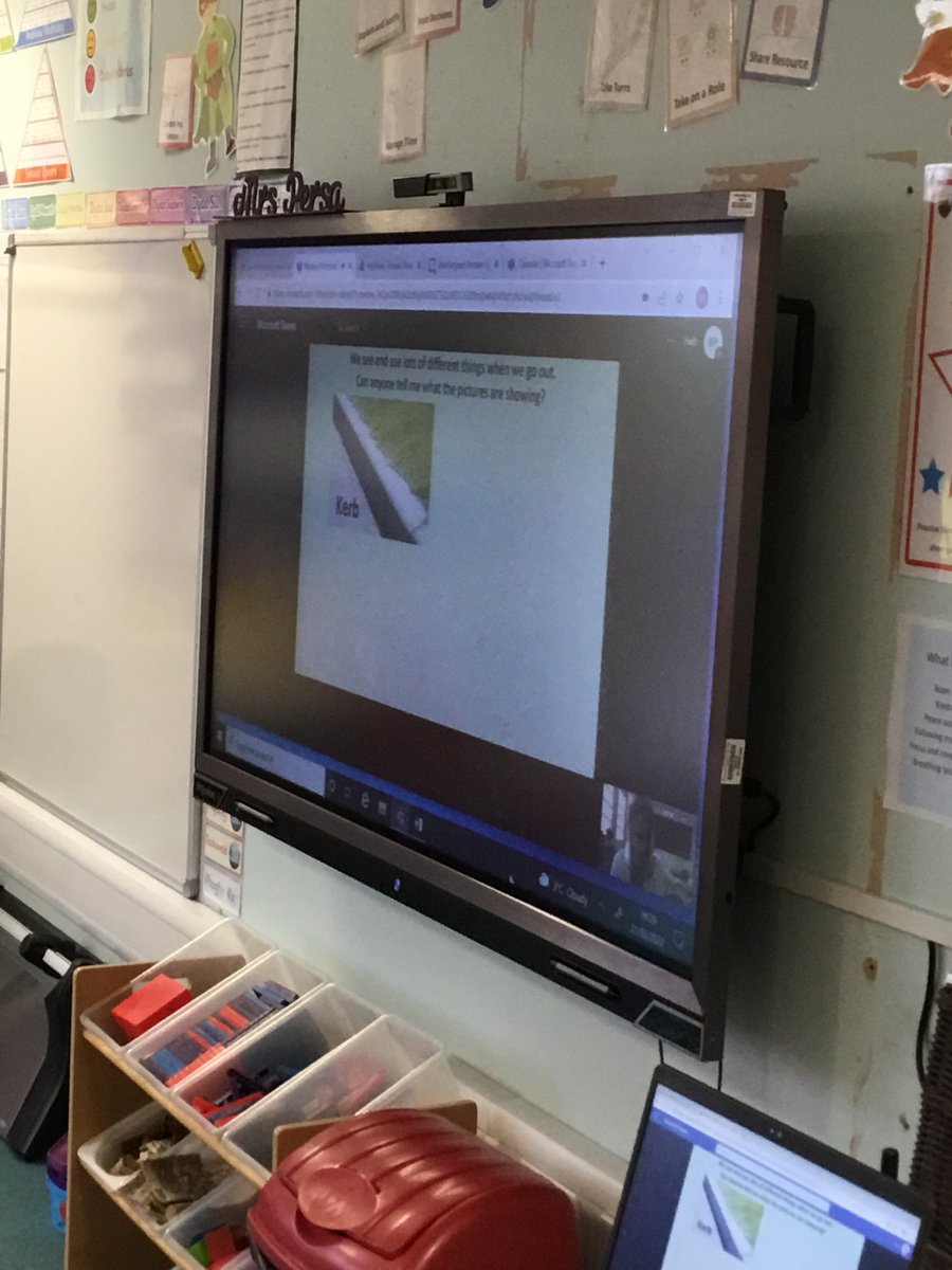 Dosbarth Branwen tweet media