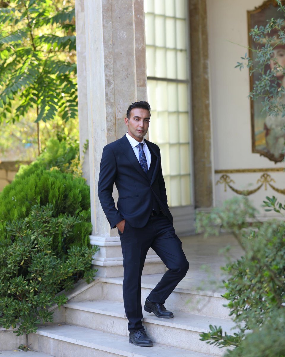gianluigi______'s tweet photo. ١٤٠٠ https://t.co/ykFwocKXpV