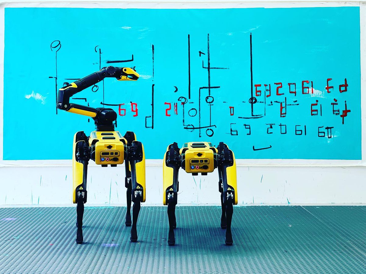 artmajeur's tweet photo. https://t.co/cwO7WM9Clu
A ROBOT DOG'S ARTWORK RAISES $40,000 FOR UKRAINIAN REFUGEES
#robotdog #refugges #ukraine #auction https://t.co/acs6JhqUKI