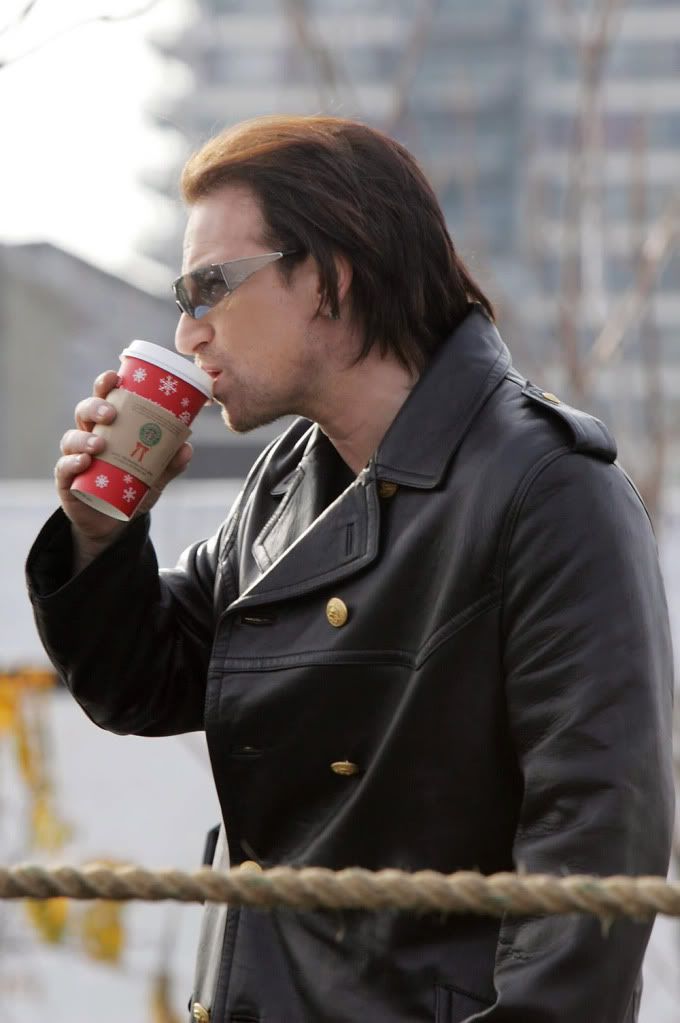 DeniseDeFrance4's tweet photo. @madfl3a Just curious, what is this "too much coffee" you speak of. Next you'll speak of "too much @U2" and your peeps will have to stage an intervention. Coffee remains, a #FoodGroup! Thank you for all your #U2Posts #PeaceFromCanada https://t.co/fQlAcj2Hpo