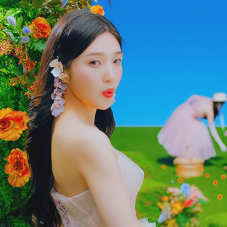 EWBF140801's tweet photo. ‘Feel My Rhythm’ MV
#레드벨벳 #조이 https://t.co/Z6PGXVFgQL
