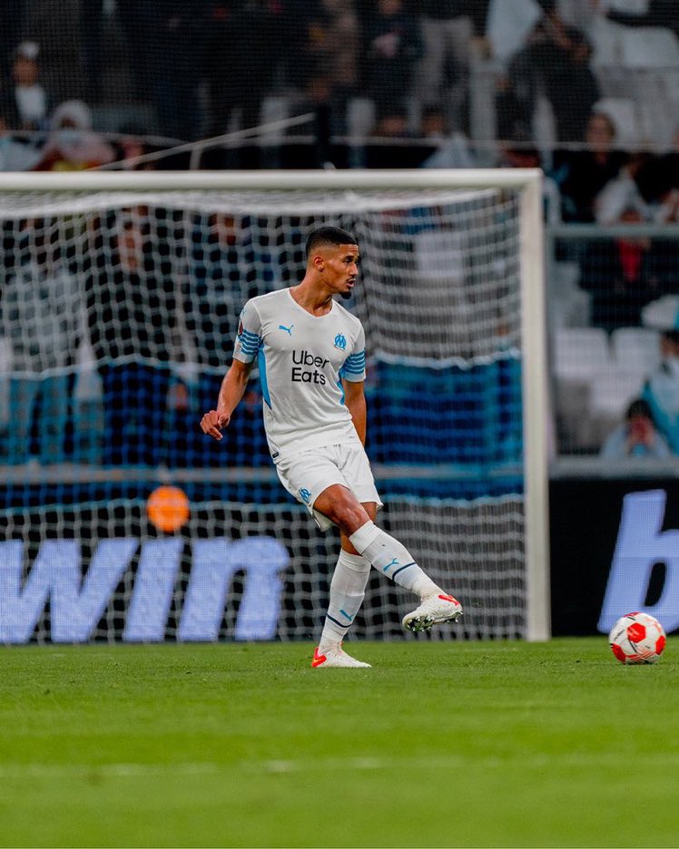 GuillaumeTarpi's tweet photo. William Saliba est appelé en équipe de France pour remplacer Benjamin Pavard ! #TeamOM https://t.co/CRBlDa08zD