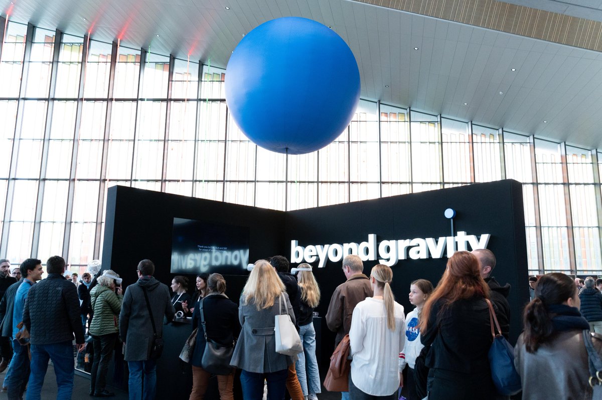 BeyondGravity_S's tweet photo. Did you find the blue dot and visit us at our booth on the weekend? At our stand at #LegendsofSpace @SWISSAPOLLO1 in Lausanne🇨🇭 people could print 3D pictures 🤳and watch a VR movie 🎞️from our production. It was truly legendary! Thx to the many visitors 👏 @EPFLevents https://t.co/SChnZMVnPu