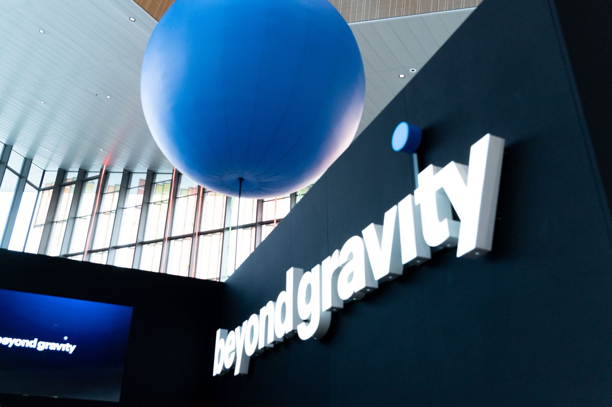 BeyondGravity_S's tweet photo. Did you find the blue dot and visit us at our booth on the weekend? At our stand at #LegendsofSpace @SWISSAPOLLO1 in Lausanne🇨🇭 people could print 3D pictures 🤳and watch a VR movie 🎞️from our production. It was truly legendary! Thx to the many visitors 👏 @EPFLevents https://t.co/SChnZMVnPu