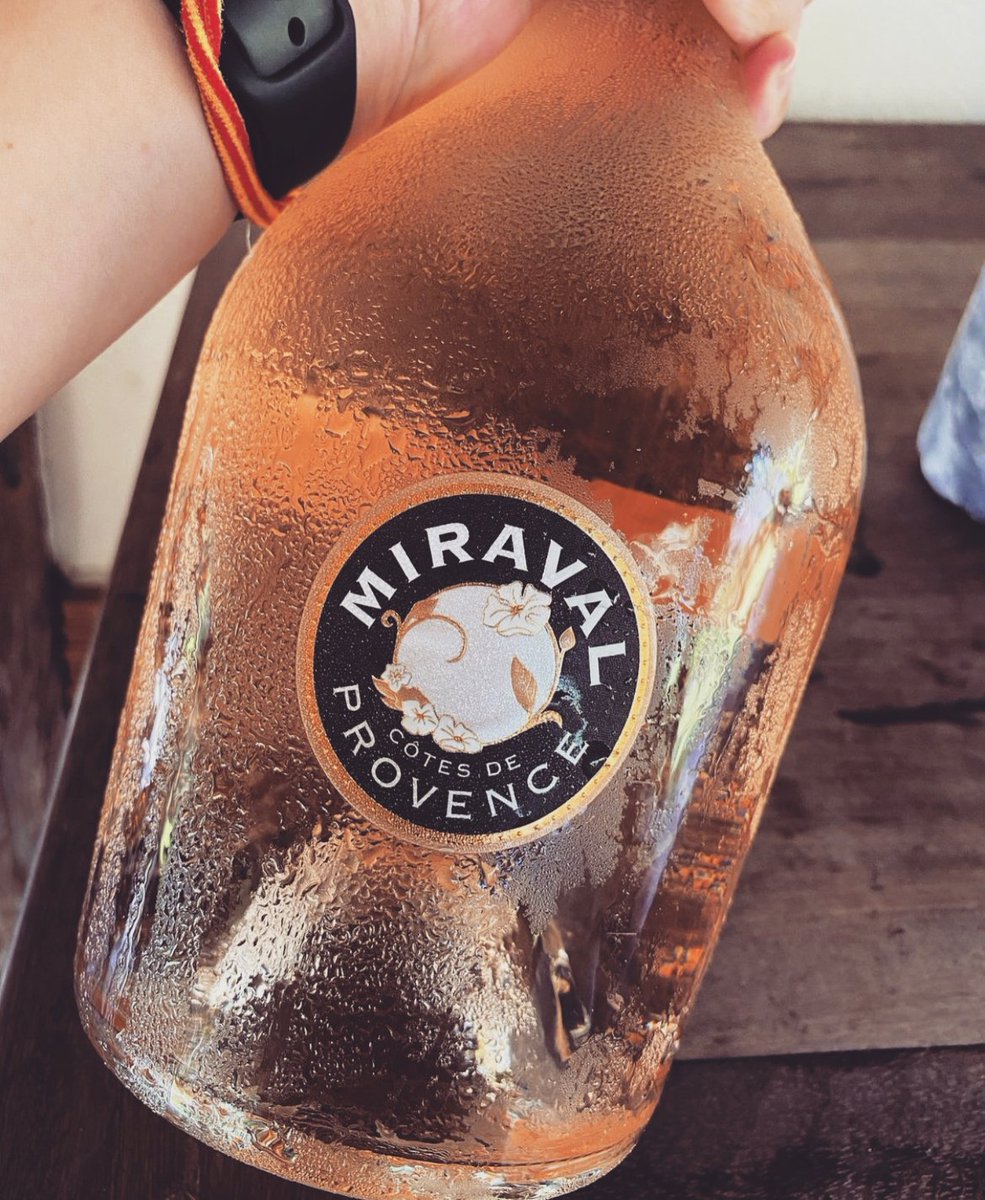 Let's officially open the spring season !! #miraval #rosé #provence #roséwine #theartofrosé #spiritoftheriviera